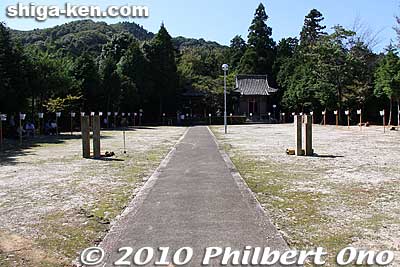 Hachiman Shrine grounds where the taiko dance will be performed.
Keywords: shiga maibara hachiman jinja shrine 