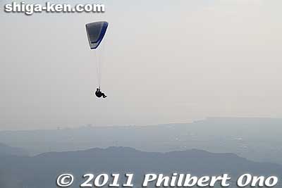 Paraglider
Keywords: shiga maibara mt. ibukiyama mountain ibuki