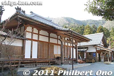 Tokugen-in main hall. 清滝 徳源院
Keywords: shiga maibara kashiwabara-juku nakasendo shukuba 