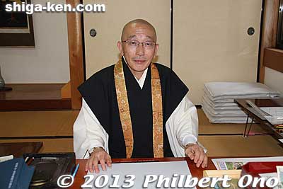 Priest of Jobodai-in temple who conducted tours inside the temple during the open house.
Keywords: shiga maibara kashiwabara-juku nakasendo shukuba