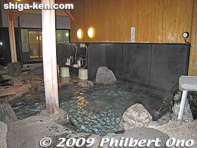 Kamo Ike-so Bihada-no-yu hot spring bath 鴨池荘 美肌の湯
Keywords: shiga maibara green park santo