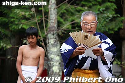Keywords: shiga maibara hinade jinja shrine sumo odori festival matsuri boys