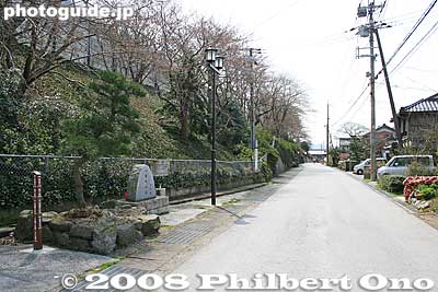 Site of Ichirizuka milestone on left.
Keywords: shiga maibara samegai stage post town nakasendo road station shukuba