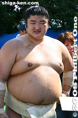 Ozeki Kotomitsuki 大関琴光喜
Keywords: shiga maibara sumo exhibition tournament wrestlers rikishi ozumo japansumo maibarasumo