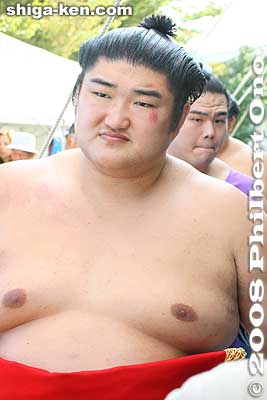 Ozeki Kotomitsuki
Keywords: shiga maibara sumo exhibition tournament wrestlers rikishi ozumo japansumo maibarasumo