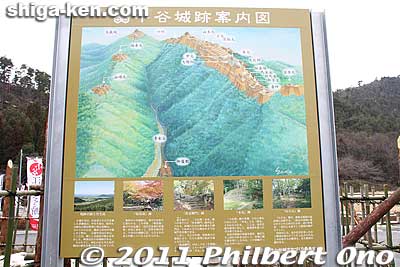 Map of Mt. Odani. From the Odani pavilion, there are shuttle buses going to Odani Castle. The roundtrip fare is 500 yen. It is a guided tour to the main parts of Odani Castle ruins. [url=http://photoguide.jp/pix/thumbnails.php?album=115]Photos here.[/url]
Keywords: shiga nagahama go azai sisters expo nhk taiga drama 