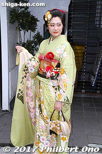 The event attracts a lot of photographers who like to photograph women in kimono. Many of the women are also willing to pose if you ask them. 
Keywords: shiga nagahama shusse matsuri festival kimono ladies women kimonobijin