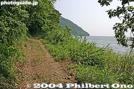 Trail goes further.
Keywords: shiga prefecture nishi azai sugaura lake biwa