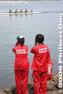 Cheering section for Nagahama
Keywords: shiga prefecture otsu lake biwa biwako regatta boat race rowing regattabest