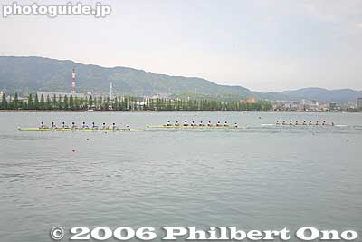 Kyoto Univ. comes in 3rd place
Keywords: shiga prefecture otsu lake biwa biwako regatta boat race rowing