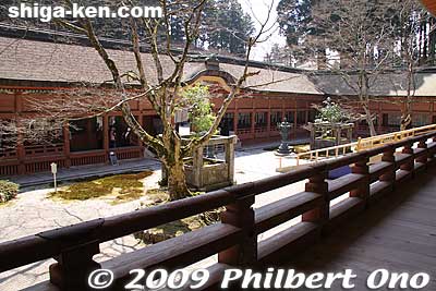 The inner courtyard of Konpon Chudo Hall. Unfortunately, we are not allowed to photograph inside the hall which has three lanterns with an eternal flame.
Keywords: shiga otsu enryakuji buddhist temple tendai national treasure 