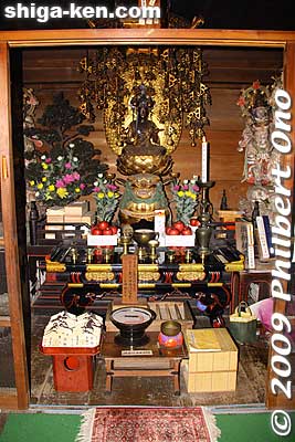 Monjuro altar with Manjusri bodhisattva (Monju bosatsu).
Keywords: shiga otsu enryakuji buddhist temple tendai 