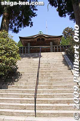 Steps to Kaidan-in temple
Keywords: shiga otsu enryakuji buddhist temple tendai 