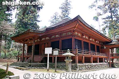 On the left is Jogyo-do Hall.
Keywords: shiga otsu enryakuji buddhist temple tendai 