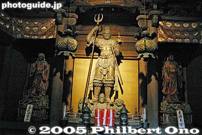 Inside Bishamon-do Hall is Bishamon.
Keywords: shiga otsu ishiyama-dera buddhist temple