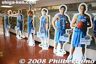 The lobby had these life-size cutouts of the players.
Keywords: shiga otsu lakestars basketball team pro sports 