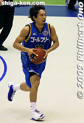 Ishibashi Haruyuki
Keywords: shiga otsu LakeStars pro basketball game sports 