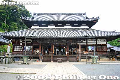 Kannon-do Hall is the 14th temple in the Saigoku (Western Japan) pilgrimage circuit of 33 temples. Important Cultural Property 観音堂
Keywords: shiga otsu miidera onjoji temple tendai buddhist sect