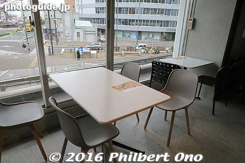 Window seating for couples or small groups.
Keywords: shiga Otsu Station