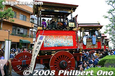Side view of Genji-yama.
Keywords: shiga otsu matsuri festival floats 
