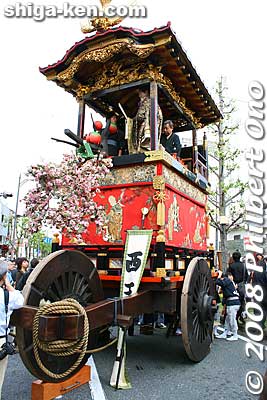 The seventh float is Seio Bo-zan. 西王母山／丸屋町
Keywords: shiga otsu matsuri festival floats 