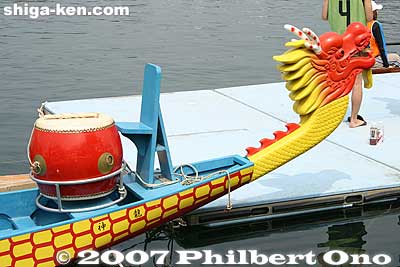 Dragon boat
Keywords: shiga otsu setagawa river regatta rowing dragon boat karahashi bridge