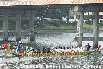 Keywords: shiga otsu setagawa river regatta rowing dragon boat karahashi bridge