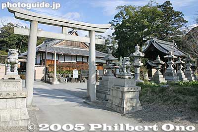 Side torii
Keywords: shiga prefecture ritto shrine