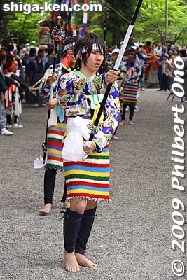 Keywords: shiga ryuo-cho kenketo matsuri festival jinja shrine naginata odori dance 