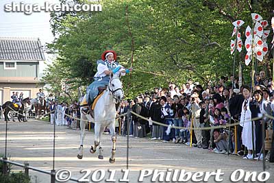 Keywords: shiga ryuo-cho ryuou namura shrine jinja Sekku Matsuri festival yabusame horseback archery