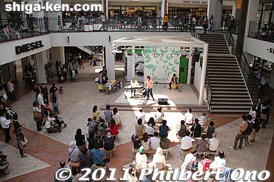 Entertainment stage
Keywords: shiga ryuo mitsui outlet mall shopping