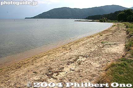This is close to Haginohama Beach.
Keywords: shiga takashima takashima-cho lake biwa beach shore water 