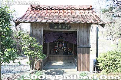 Keywords: shiga nagahama torahime kohoku mountain toragozen-yama temple