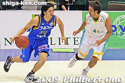 Joho and Takada Hidekazu
Keywords: shiga yasu lakestars pro basketball game bj-league Takamatsu Five Arrows 