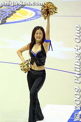 Cheerleader in our midst.
Keywords: shiga yasu lakestars pro basketball game bj-league Takamatsu Five Arrows 
