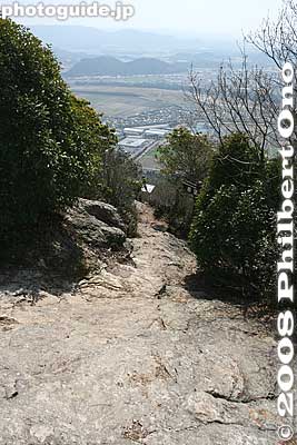 Going down to the lookout point.
Keywords: shiga yasu mt. mikami mountain hiking forest trees view