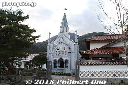 Another sight along Tono-machi road is the Tsuwano Catholic Church. 津和野カトリック教会
Keywords: shimane tsuwano