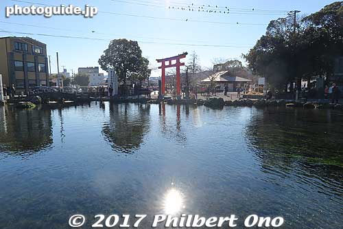 Wakutama-ike Pond
Keywords: shizuoka Fujinomiya Fujisan Hongu Sengen Taisha Shrine shinto
