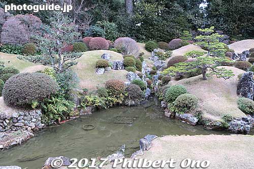 Ryotanji temple's garden designed by Kobori Enshu (from Shiga Prefecture).
Keywords: shizuoka hamamatsu iinoya ryotanji temple garden
