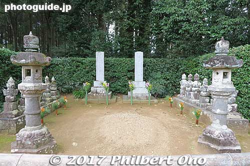 Ii Clan graves.
Keywords: shizuoka hamamatsu iinoya ryotanji temple