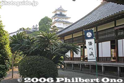Castle palace reconstructed in 1861
The palace served as the castle lord's residence as well as a place for official meetings and ceremonies.

御殿
Keywords: shizuoka prefecture kakegawa castle yamauchi kazutoyo