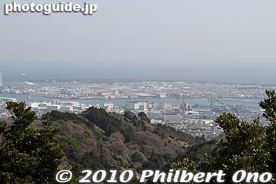 Off of Shimizu Port is Miho no Matsubara, a pine-clad, slither of land jutting into the ocean. 
Keywords: shizuoka nihondaira 