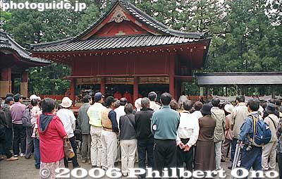 Ceremony at the Otabisho. 御旅所祭
Keywords: tochigi nikko toshogu shrine spring festival