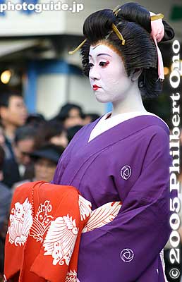 Oiran Dochu Procession
花の吉原おいらん道中
Keywords: tokyo taito-ku asakusa jidai matsuri festival historical period kimonobijin