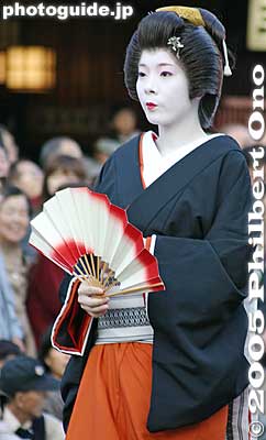 Edo Geisha 江戸芸者
江戸芸者
Keywords: tokyo taito-ku asakusa jidai matsuri festival historical period japangeisha
