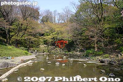 Tsutenkyo Bridge 通天橋
Keywords: tokyo bunkyo-ku ward koishikawa korakuen japanese garden bridge pond