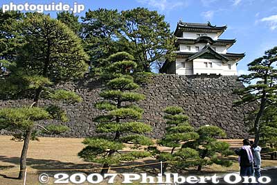 Fujimi Turret 富士見櫓
Keywords: tokyo chiyoda-ku imperial palace kokyo turret