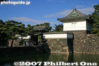 Keywords: tokyo chiyoda-ku imperial palace kokyo edo castle gate