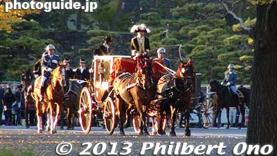 There were two horse-drawn carriages and I correctly assumed she was riding in the first one. No one waved Japanese and American flags though.
Keywords: tokyo chiyoda-ku imperial palace kokyo ambassador caroline kennedy