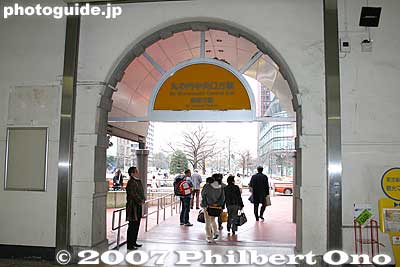 Tokyo Station, Marunouchi Central Exit
Keywords: tokyo chiyoda-ku JR train station marunouchi red brick building